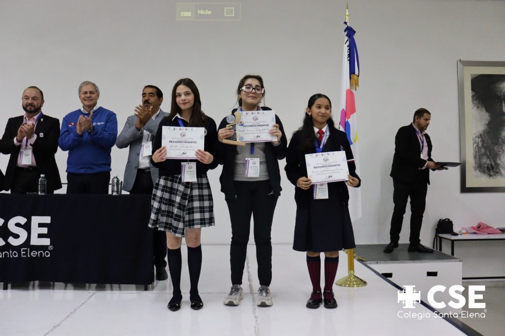 Brilla Colegio Santa Elena en el Concurso Nacional de la Palabra 2025