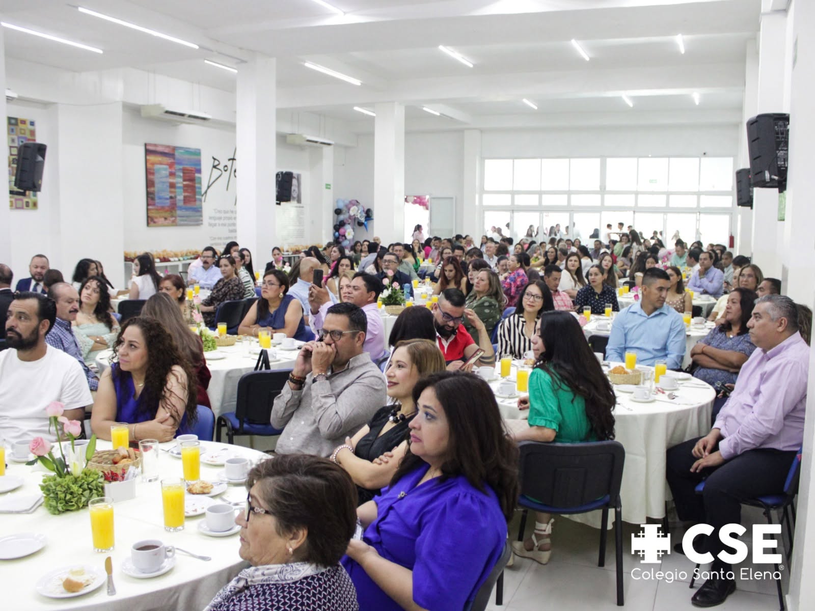 Desayuno mamás y papás CSE 2026